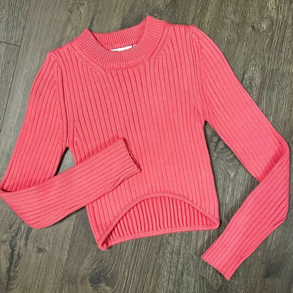 *NWT* Zara Ribbed High-Low Sweater